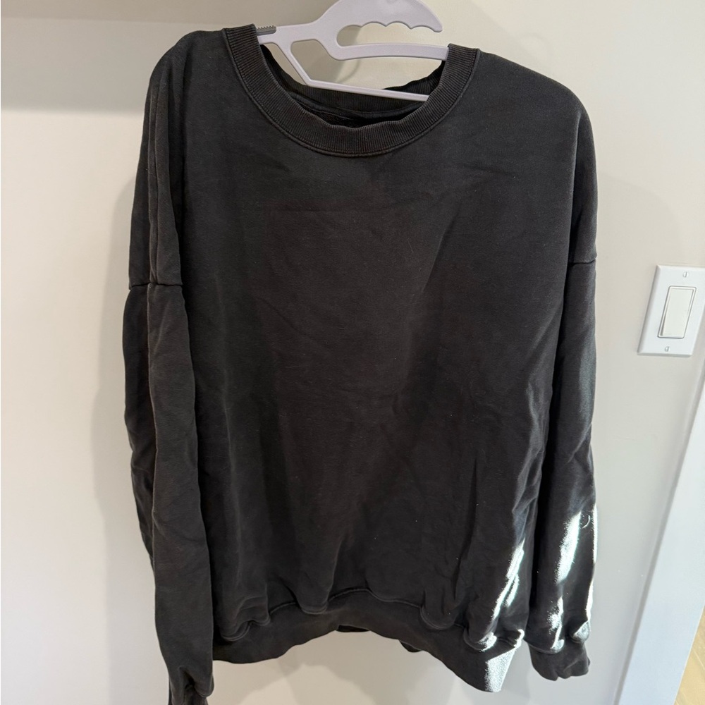 American Eagle Outfitters Dark Gray Crewneck Sweater